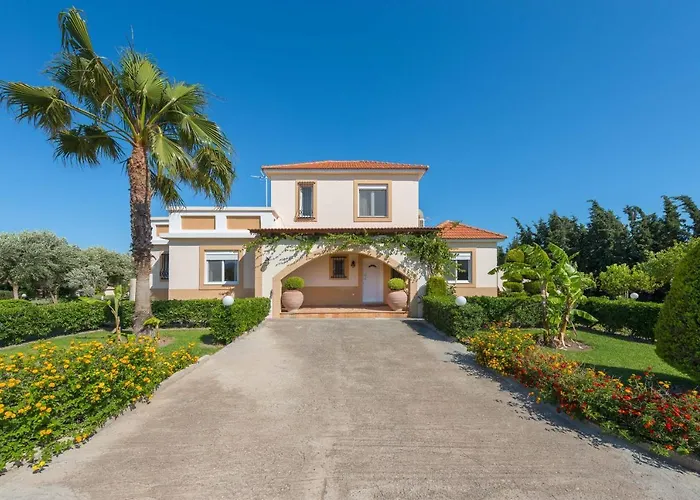 Amelia Villa