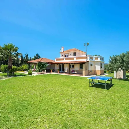 Βίλα Amelia Γεννάδι