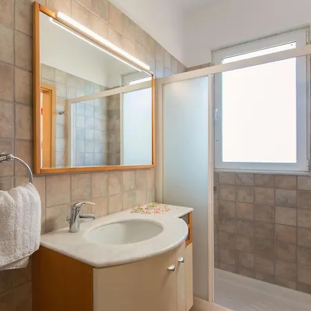 Amelia Βίλα Γεννάδι