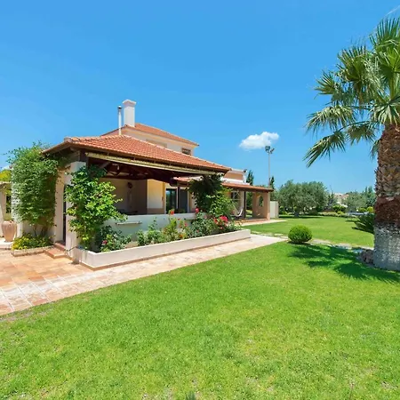 Villa Amelia Gennadi