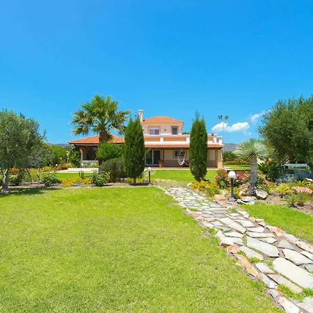 Villa Amelia Gennadi